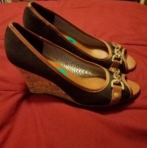 Tommy Hilfiger open toe wedges
